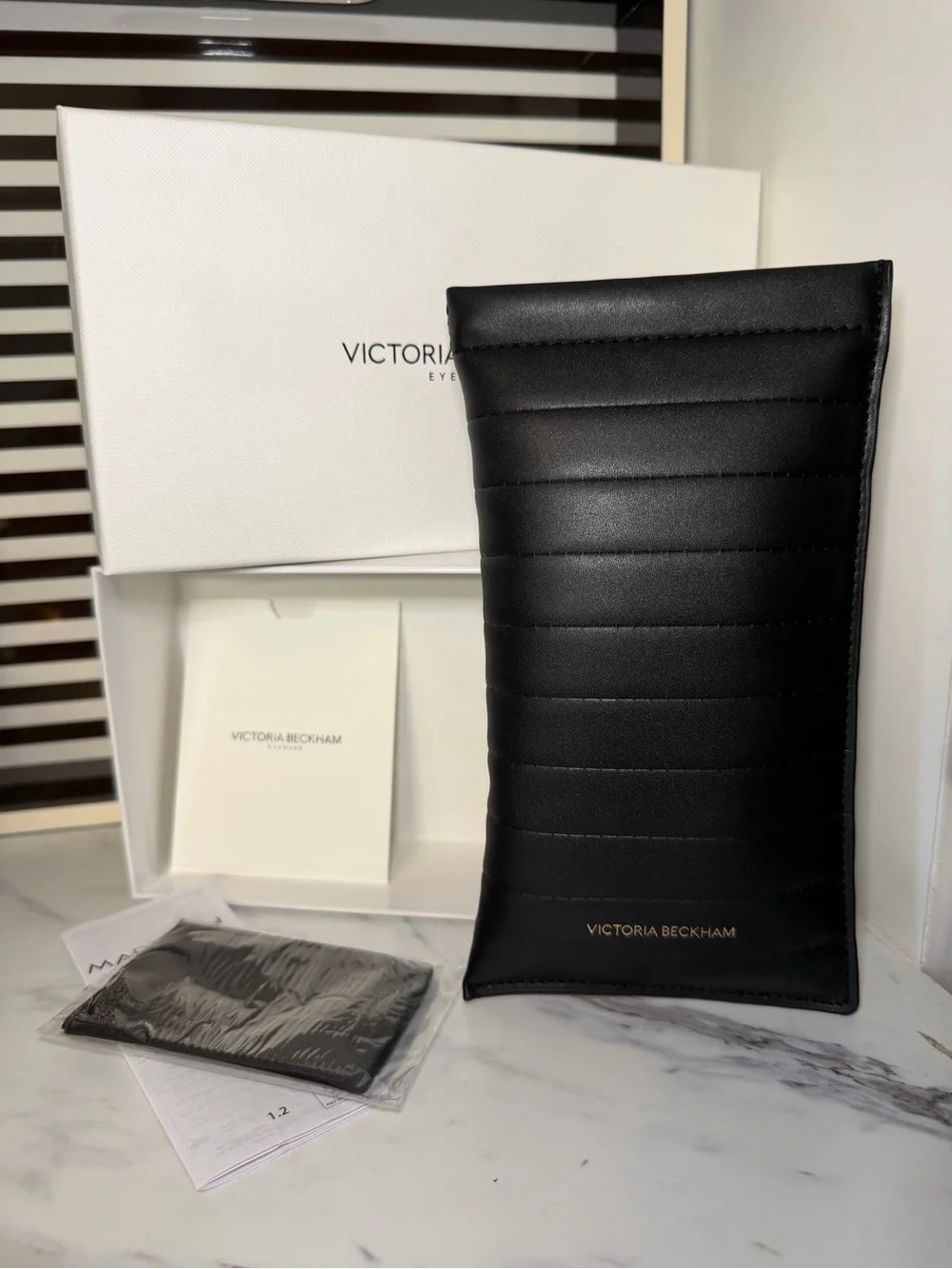 Victoria Beckham VB655S 203 Brown Oversized Sunglasses 58mm w/ Box Case